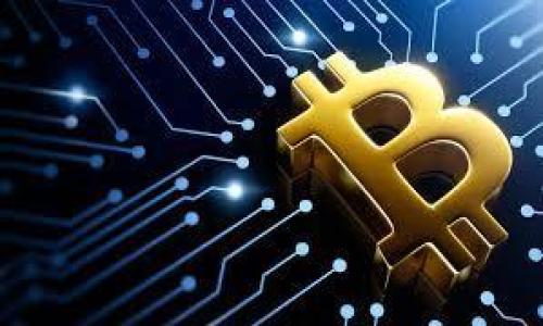 biao ti区块链最新资讯：2023年最值得关注的趋势与动态/biao ti
区块链, 最新资讯, 技术趋势/guanjianci

区块链技术发展概述
区块链技术自2008年比特币白皮书发布以来，便引起了全世界的关注。作为一种去中心化的分布式账本技术，区块链以其透明性、安全性和不可篡改性，为各行各业带来了颠覆性的变革。从金融领域到供应链管理，从医疗健康到知识产权，区块链的应用场景不断扩展。2023年，区块链技术依旧保持着强劲的发展势头，各类创新层出不穷。

2023年区块链领域的重要动态
在过去的一年中，区块链技术经受了市场的波动考验，许多项目在经历了大幅调整后焕发出新的生机。以下是2023年区块链领域的一些重要动态：
ul
    listrong监管政策的逐步完善：/strong2023年，各国政府对区块链和加密货币的监管政策逐渐明确，合规性成为行业发展的重要标准。/li
    listrongNFT和元宇宙的趋势：/strong随着NFT（非同质化代币）和元宇宙概念的推广，许多企业开始探索在虚拟世界中应用区块链技术的可能性。/li
    listrongLayer 2解决方案的崛起：/strong为了解决区块链网络拥堵和交易成本的问题，Layer 2技术（如Optimistic Rollups、ZK-Rollups等）获得了广泛关注。/li
    listrong绿色区块链的探索：/strong在可持续发展背景下，区块链项目不断探索低能耗和环保的解决方案，采用Proof of Stake等机制替代传统的Proof of Work。/li
/ul

问题一：区块链技术的应用前景如何？
区块链技术的应用前景非常广阔，预计在未来几年内会渗透到更多的行业和领域。一方面，它能推动传统行业的数字化转型；另一方面，许多新兴行业将因区块链而产生。在金融行业，区块链技术能够实现跨境支付和清算的高效，对供应链管理而言，它能提升信息透明度和物品追踪能力。在医疗行业，区块链技术可以确保患者数据的安全和共享，而在知识产权领域，区块链则能够提供作品确权的高效解决方案。
此外，区块链的去中心化特性也是其受追捧的重要原因。与中心化系统相比，去中心化系统不容易受到单点故障的影响，提高了系统的整体可靠性和透明度。随着技术的不断成熟和法规的逐步完善，企业和机构将更乐意采纳区块链技术，以提升运营效率和减少成本。

问题二：区块链在金融领域的影响是什么？
区块链技术在金融领域的影响主要体现在以下几个方面：
ul
    listrong降低交易成本：/strong区块链的去中心化特性可以消除中介的需求，从而大幅降低交易成本。/li
    listrong提高交易速度：/strong传统金融系统的跨境支付往往需要数天的时间，而基于区块链的支付系统能够实现实时结算。/li
    listrong增强透明性与安全性：/strong交易记录在区块链上不可篡改，所有参与者都能访问到同一份账本，增强了交易的透明性与信任度。/li
    listrong金融产品创新：/strong区块链技术促进了DeFi（去中心化金融）的发展，为用户提供了丰富的金融服务，如借贷、保险、交易等。/li
/ul
在不断变动的金融环境中，区块链技术的应用不仅能够提高金融服务的效率，还能推动金融体系的开放与包容。

问题三：区块链如何与其他技术结合？
区块链技术与人工智能（AI）、物联网（IoT）等其他前沿技术的结合，将催生出更加创新的应用。以下是几种主要的结合场景：
ul
    listrong区块链与人工智能：/strongAI可以利用区块链上收集的数据进行更深层次的分析，提升决策过程的智能化。同时，区块链可以为AI模型的训练提供安全的和透明的数据源。/li
    listrong区块链与物联网：/strong通过在物联网设备中集成区块链技术，可以提高设备之间的信息共享效率，确保数据的真实性与安全性，简化设备间的交易过程。/li
    listrong区块链与云计算：/strong结合区块链和云计算，可以保障数据的安全存储和处理，用户在云平台上可以根据需要访问和共享数据，并将其记录在区块链上。/li
/ul
通过与其他技术的结合和互补，区块链的潜在价值将得到极大提升，推动行业向更高效、更安全的方向发展。

问题四：区块链行业面临的挑战是什么？
虽然区块链技术有着广阔的发展前景，但在实际应用中仍然面临诸多挑战：
ul
    listrong技术成熟度不足：/strong现有的区块链技术在性能和扩展性上还有待提升，无法支持大规模的商业应用。/li
    listrong合规与监管：/strong各国的监管政策各不相同，行业缺乏统一的标准，监管的滞后性给区块链的发展带来了不确定性。/li
    listrong安全性问题：/strong虽然区块链本身具有很高的安全性，但依赖于智能合约的应用仍然面临着安全漏洞的风险，暴露出合约代码的缺陷可能会导致巨额损失。/li
    listrong用户接受度：/strong区块链技术涉及许多专业知识，普通用户了解的程度有限，在使用过程中，复杂的操作界面和术语可能造成门槛和障碍。/li
/ul
针对这些挑战，行业参与者需要加强技术研发，推动监管政策的制定和完善，并提高用户的教育培训，以克服现有困难、推动区块链的健康发展。

问题五：未来区块链技术的演变趋势是什么？
展望未来，区块链技术将不断演变，其发展趋势主要体现在以下几个方面：
ul
    listrong跨链技术的发展：/strong随着区块链网络的增多，跨链技术将变得越来越重要，为不同区块链之间的互操作性提供解决方案。/li
    listrong隐私保护与安全性提升：/strong隐私保护协议的不断完善和加密技术的进步，将提高区块链应用场景的安全性，增强用户个人信息的保护。/li
    listrong智能合约的广泛应用：/strong智能合约在自动化和去信任化方面的优势，将使其在多个行业中获得更广泛的应用，推动业务流程的智能化。/li
    listrong绿色低碳区块链的兴起：/strong随着全球对环保的关注不断加深，未来的区块链技术将朝着低能耗和环保的方向发展，例如采用更具可持续性的共识机制。/li
    listrong更多的行业应用创新：/strong除了传统的金融、供应链等领域，区块链在医疗、教育、艺术等新兴行业的应用也将不断涌现，为人们提供更多便利。/li
/ul
总的来说，区块链技术在未来将继续朝着高效、安全、可持续的方向发展，推动社会各领域的数字化进程。

在此背景下，用户对区块链的关注也将持续升温，相关的资讯、动态和发展趋势将成为人们获取信息的重要组成部分。